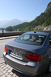 Eyecatcher am Sylvensteinsee - Testfahrt mit dem neuen BMW 3er (Foto: MartiN Schmitz)