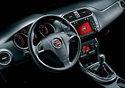 Viel Liebe zum Detail: Das Armaturenbrett des FIAT Bravo (Foto. FIAT)
