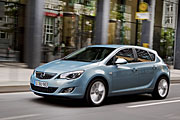 neu ab Dezember 2010: der neue Opel Astra (Foto: Adam Opel GmbH)
