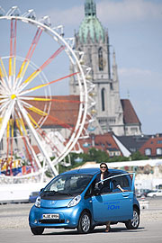 „Mu by Peugeot“ Mobilitätskonzept seit 6.5.2011 auch in München (Foto: Peugeot)