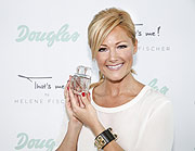 Helene Fischer präsentierte Ende Juli 2014 ihren neuen Duft "That's me" in der Skylounge, München (©Foto: Photo by Franziska Krug/Getty Images für Douglas )