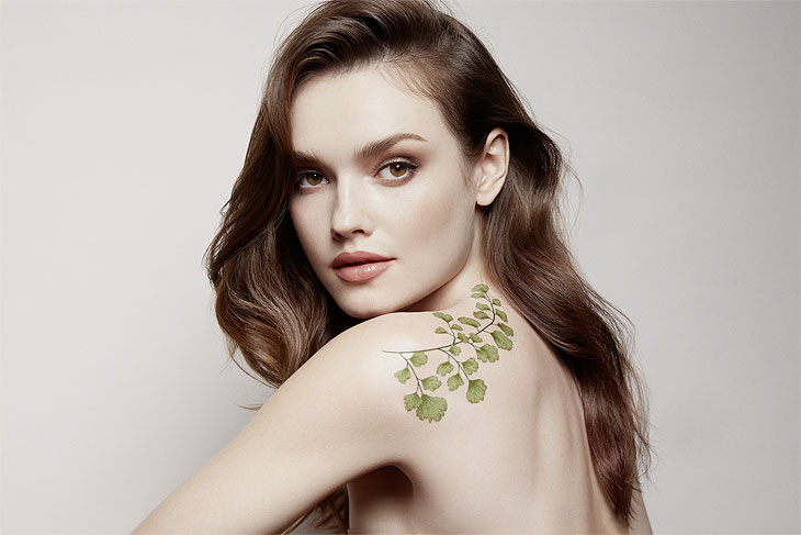 ARTDECO will  mit Green Couture jeder Frau nachhaltige Produkte angereichert mit nat&uuml;rlichen Inhaltsstoffen anbieten, bei gewohnter Produktperformance