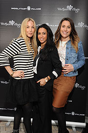 Michelle Monballijn, Daniela Wilhelmer, Birgitt Nössing  Ingolstadt Village Athleisure Pop Up Event in Ingolstadt am 8.03.2017 Foto: BrauerPhotos / G.Nitschke