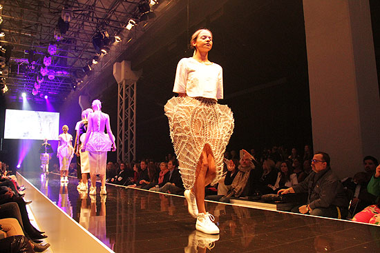 AMD Graduate Fashion Show NEXT.14 "Motion" (©Foto: Martin Schmitz)