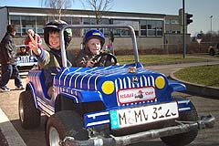 Kiddi-Car Auto auf dem Verkehrsübungsplatz (Foto: Martin Schmitz)