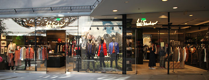 Luis Trenker Store München im Viscary Hof der Fünf Höfe München (©foto: Marikka-Laila Maisel))