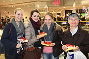 Gratis Kuchen f&uuml;r Jung und Alt