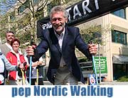 pep Nordic Walking Tour 2006 mit Paul Breitner (Foto: MartiN Schmitz)