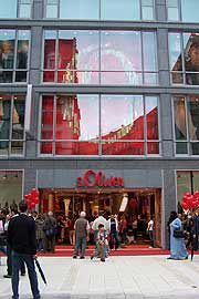 Weltgr&ouml;&szlig;ter s.Oliver Store (Foto: Marikka-Laila Maisel)