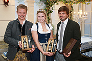 v.l. Stephan Lindner, die Bayr. Bierkönigin Sabine-Anna Ullrich und Korbinian Fridrich (©Foto: Martin Schmitz)