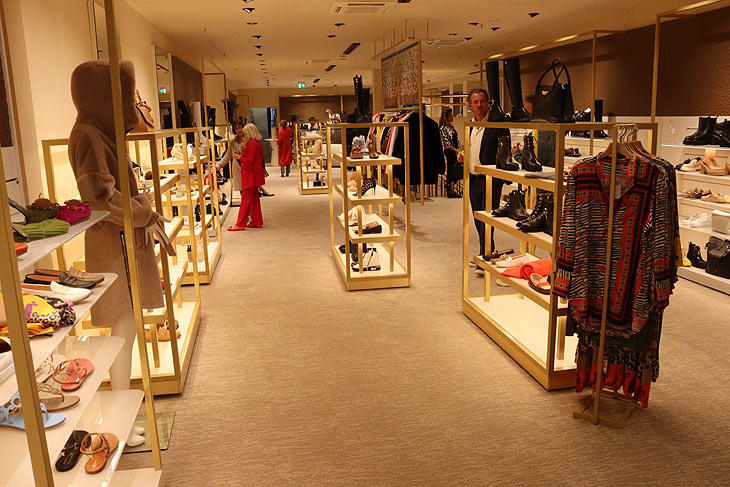 Weinstraße 6 Thomas Schuhe Flagshipstore eröffnete im Herbst 2022 
