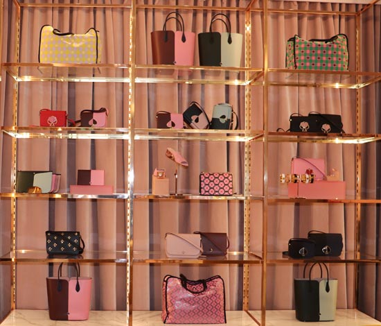 Kate Spade New York M&uuml;nchen Store  M&uuml;nchen in der Briennerstr 12 (&copy;Foto: Martin Schmitz)