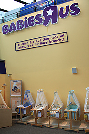 Babies'R'us - Babysachen auf 1000 qm (©Foto: Martin Schmitz)