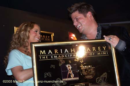 051130mariah_carey52