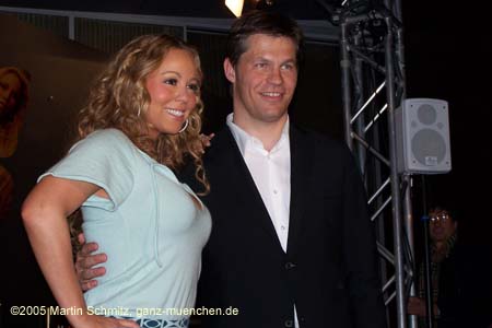 051130mariah_carey61