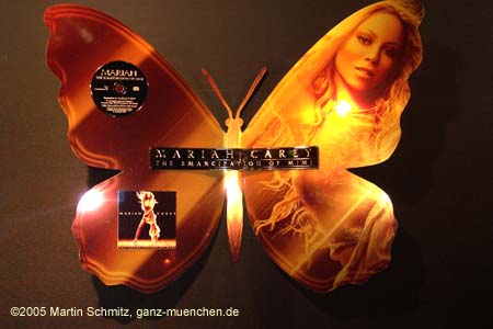 051130mariah_carey72