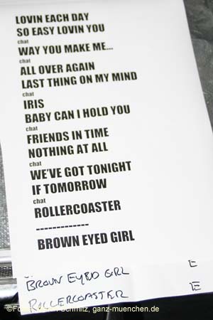 050628ronan_keating01