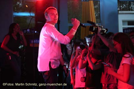 050628ronan_keating07