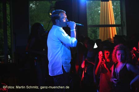 050628ronan_keating11