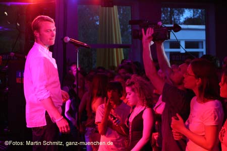 050628ronan_keating31