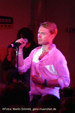 050628ronan_keating74