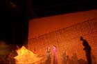 051122aida_stage4_07