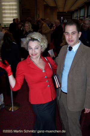 050519golf_premiere03