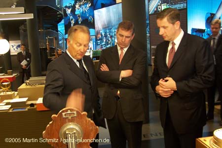 050405siemens_andrew061