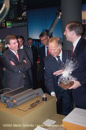 050405siemens_andrew082