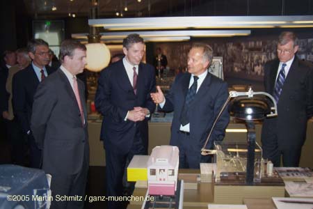 050405siemens_andrew085