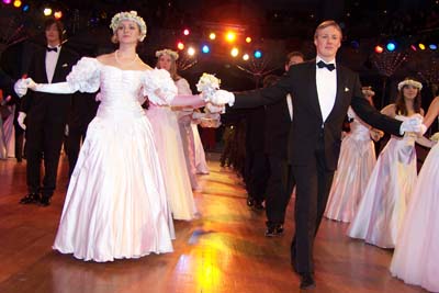 05narrhalla_debuetanten06