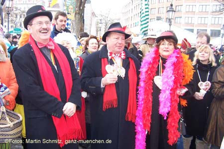 060228ms3_marktfrauen100