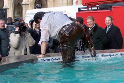 050209fischbrunnen43