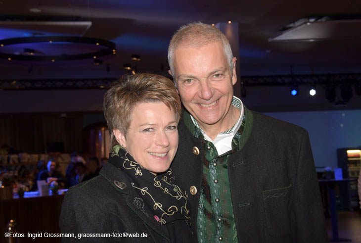 240202ig-filserball003