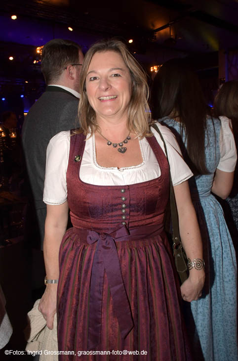 240202ig-filserball029