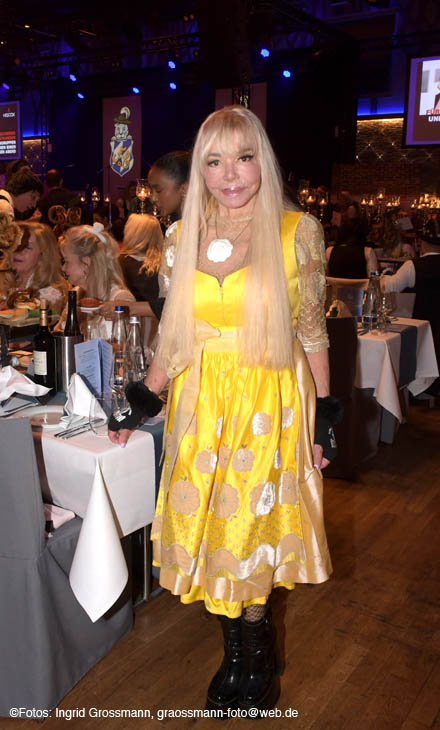 240202ig-filserball031