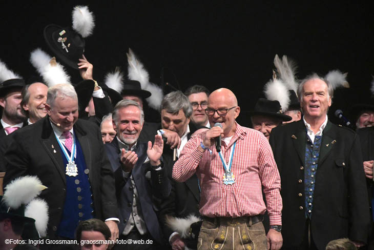 240202ig-filserball050