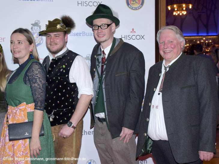 250221ig-filserball025