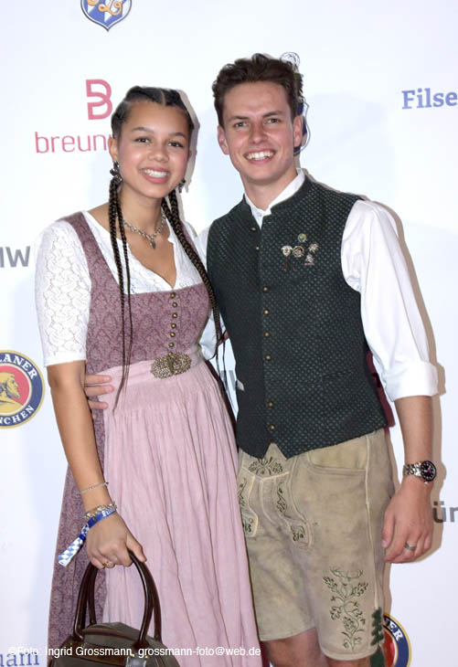 250221ig-filserball045