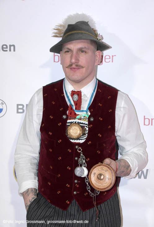 250221ig-filserball074