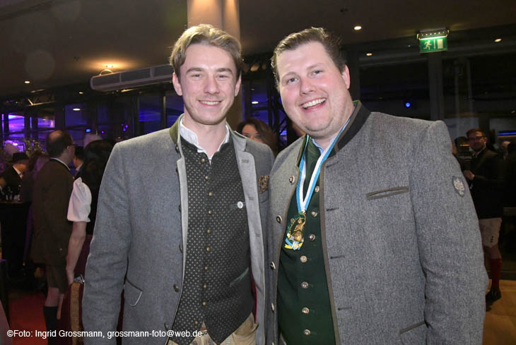 250221ig-filserball116