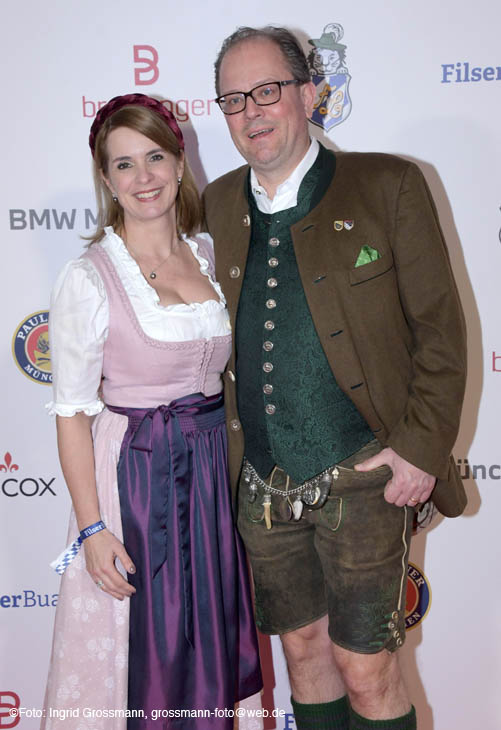 250221ig-filserball129