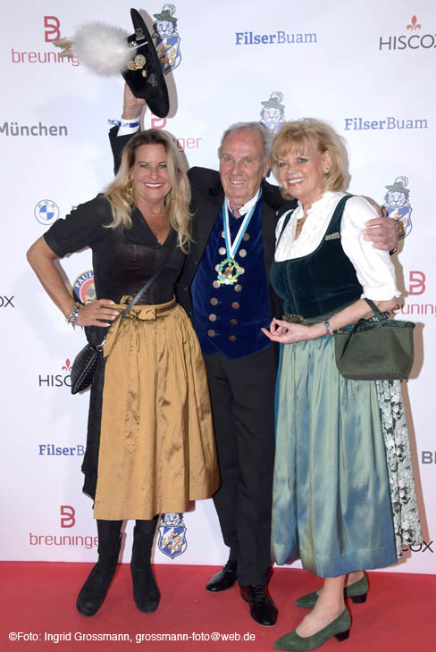 250221ig-filserball131