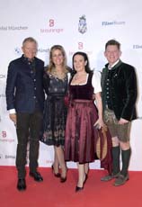 250221ig-filserball007