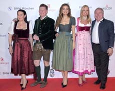 250221ig-filserball056