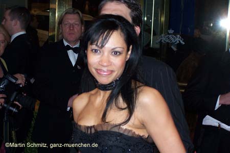 06filmball049