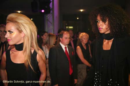 060929modenschau_wiebe03