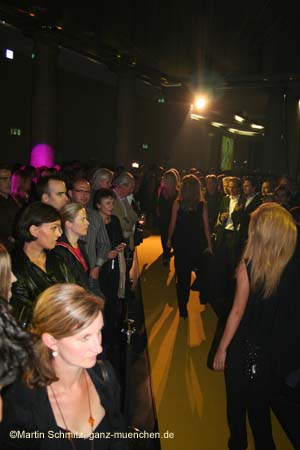 060929modenschau_wiebe05