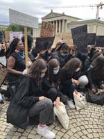 200606silent_protest033