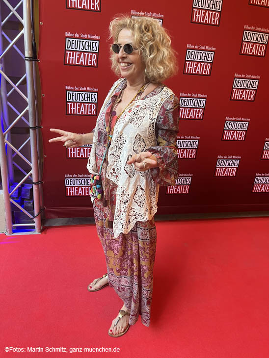 Michaela May: Impressionen Red Carpet Hair Premiere am 15.07.2023 im Deutschen Theater / 230715hair-premiere009 ©Foto: Martin Schmitz 